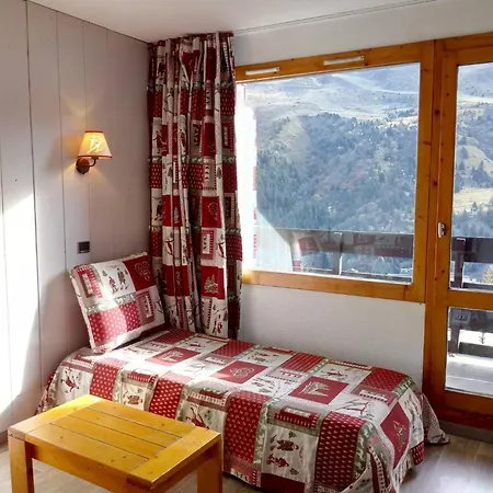 Apartment Meribel: 3 Pieces Avec Mezzanine, Balcon, Acces Direct Aux Pistes - Fr-1-355-186