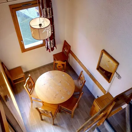 Meribel: 3 Pieces Avec Mezzanine, Balcon, Acces Direct Aux Pistes - Fr-1-355-186 Διαμέρισμα Μεριμπέλ
