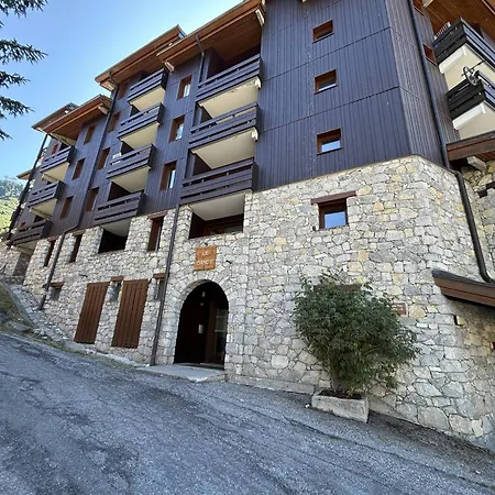 Meribel: 3 Pieces Avec Mezzanine, Balcon, Acces Direct Aux Pistes - Fr-1-355-186 *